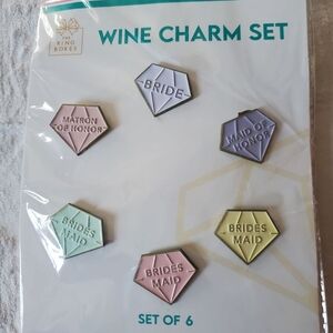 Ring Boxes Wine Charm Set